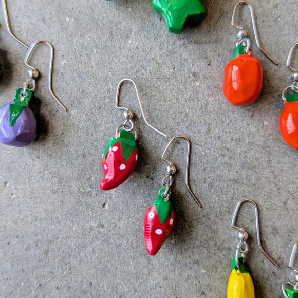 Vintage Wooden Fruit Earrings Pineapple Orange Grape Strawberry Banana Set Of 5 - Picture 5 of 11